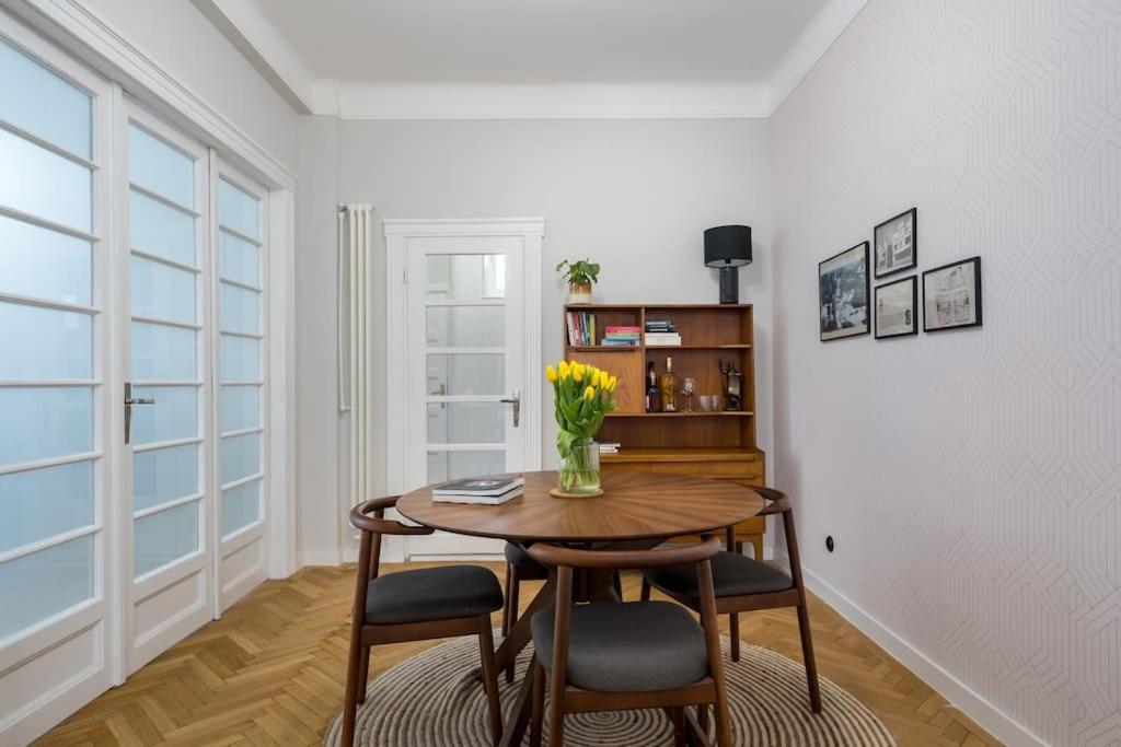 Exquisite Art Deco 2Br Apartment Prime Location Bukareszt Zewnętrze zdjęcie