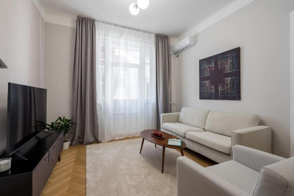 Exquisite Art Deco 2Br Apartment Prime Location Bukareszt Zewnętrze zdjęcie